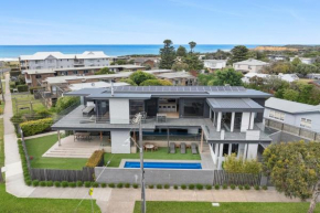 Esplanade Ultimate Luxury, Torquay